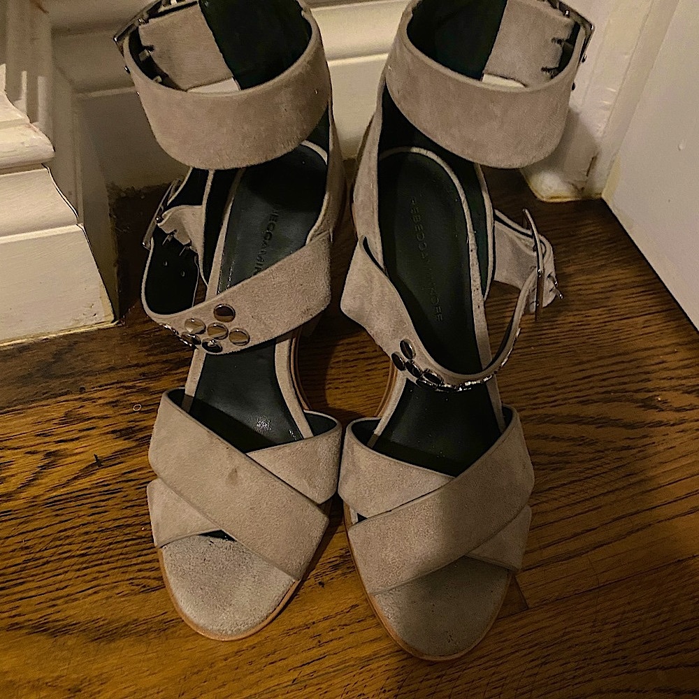 Never Worn with tag Rebecca Minkoff Jennifer heel